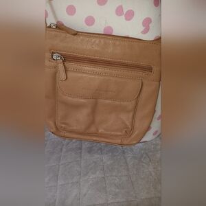 Stone Mountain Accessories Tan Crossbody Bag with Versatile Style
